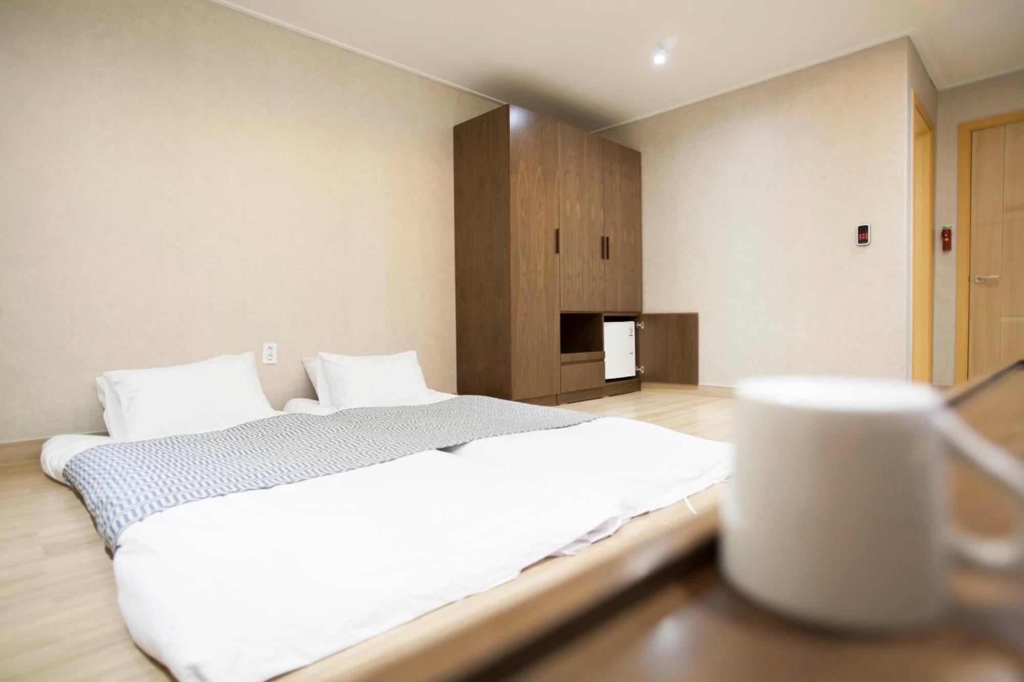 I-Check Hyunjin Hotel Donghae Exterior foto