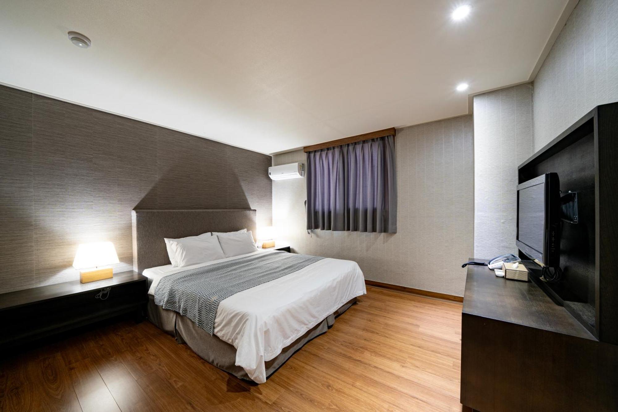 I-Check Hyunjin Hotel Donghae Exterior foto