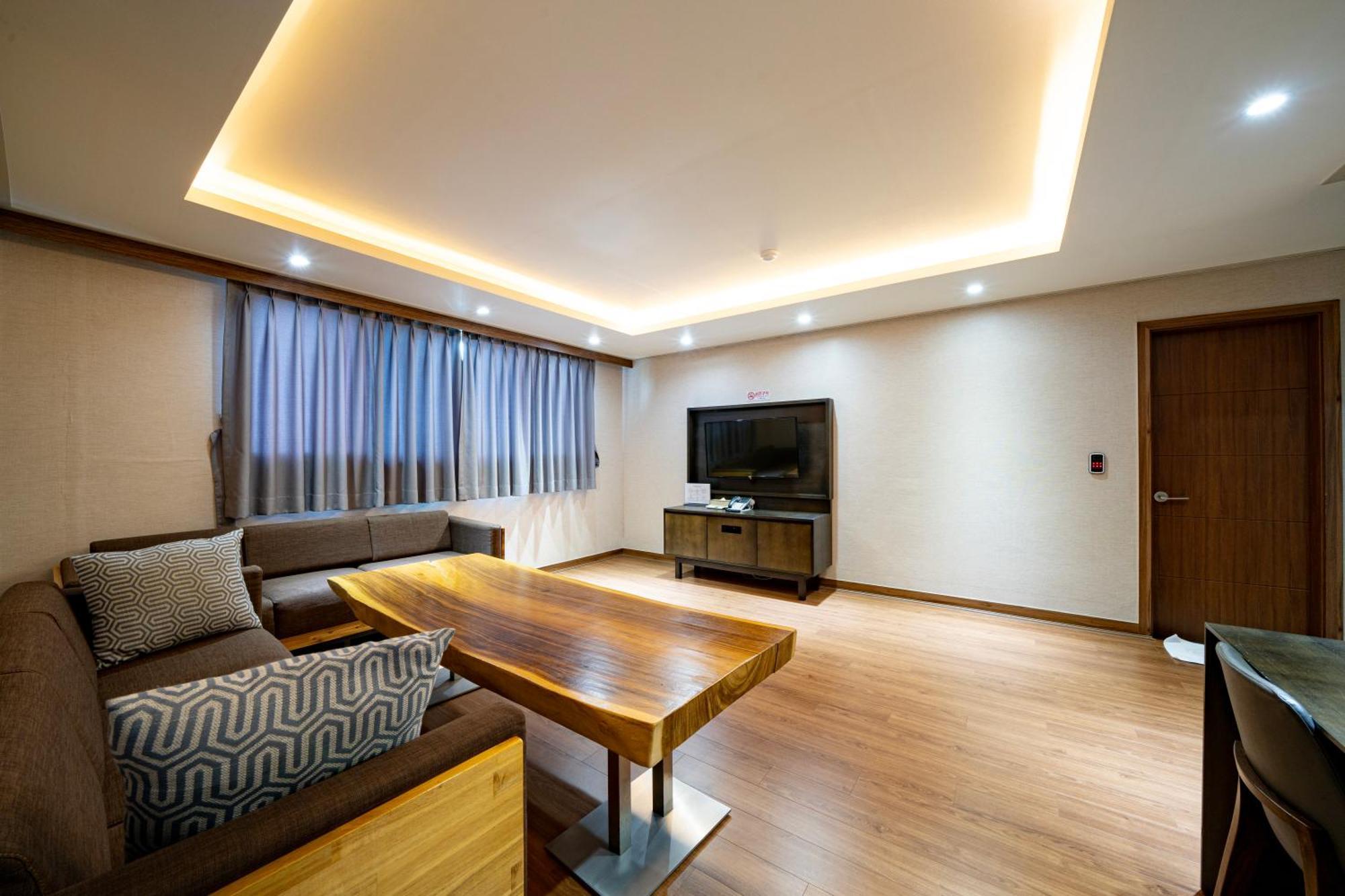 I-Check Hyunjin Hotel Donghae Exterior foto