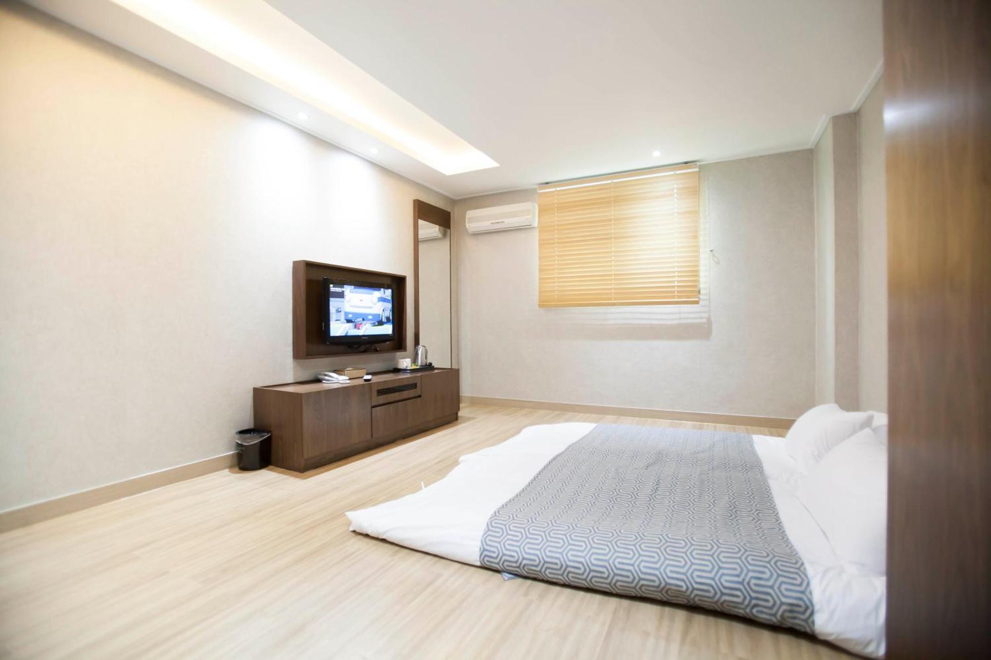 I-Check Hyunjin Hotel Donghae Exterior foto